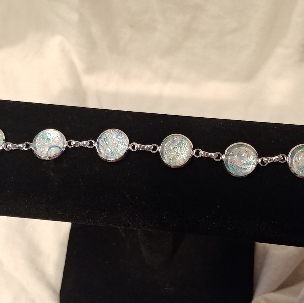 Handmade bracelets - Picture 6 of 9